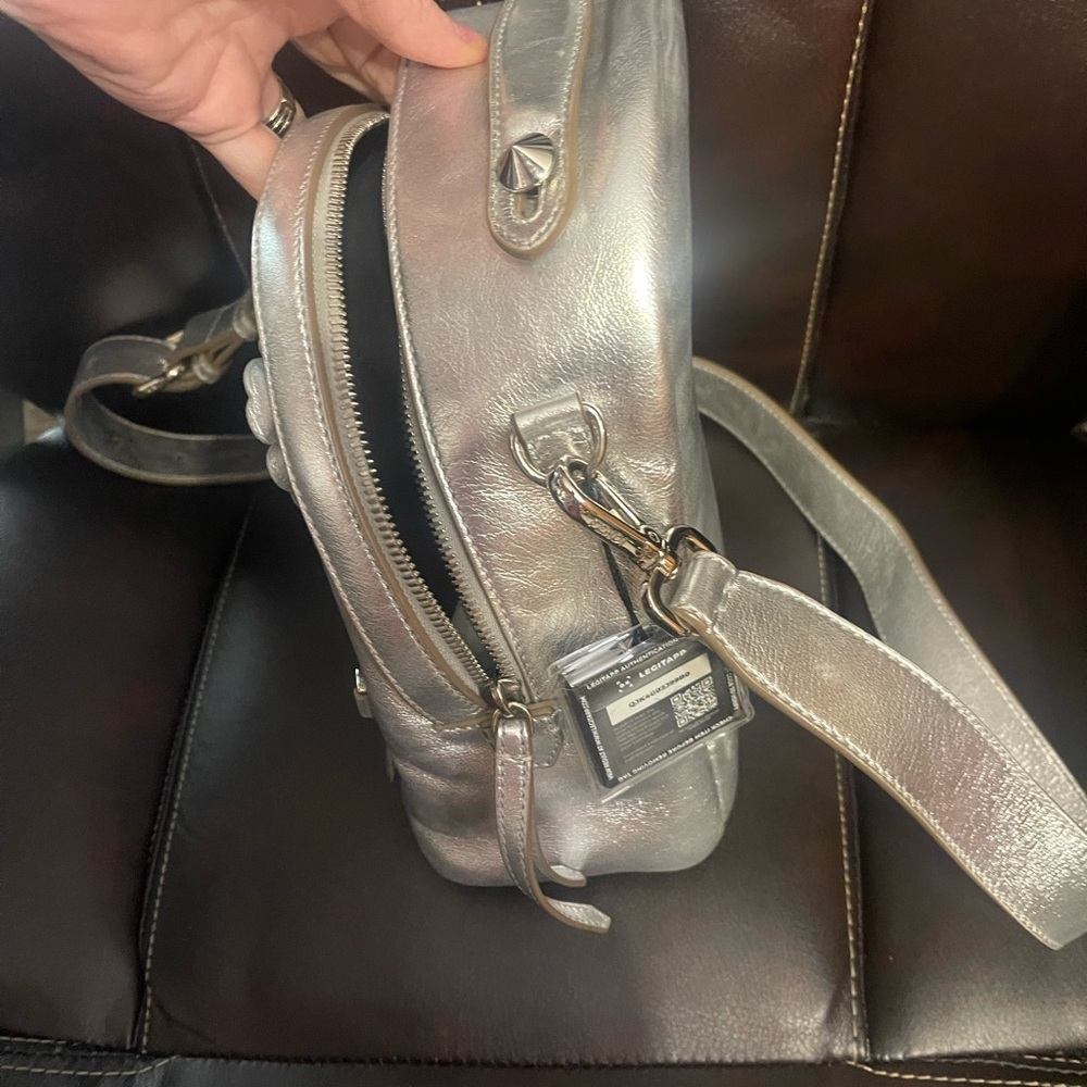 Fendi Silver Floral Studded Crossbody Bag - Picture 3 of 11